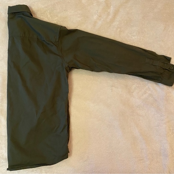 Uniqlo button down longsleeve shirt - Picture 3 of 5